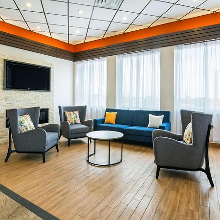 Comfort Inn & Suites Barrie Ngoại thất bức ảnh