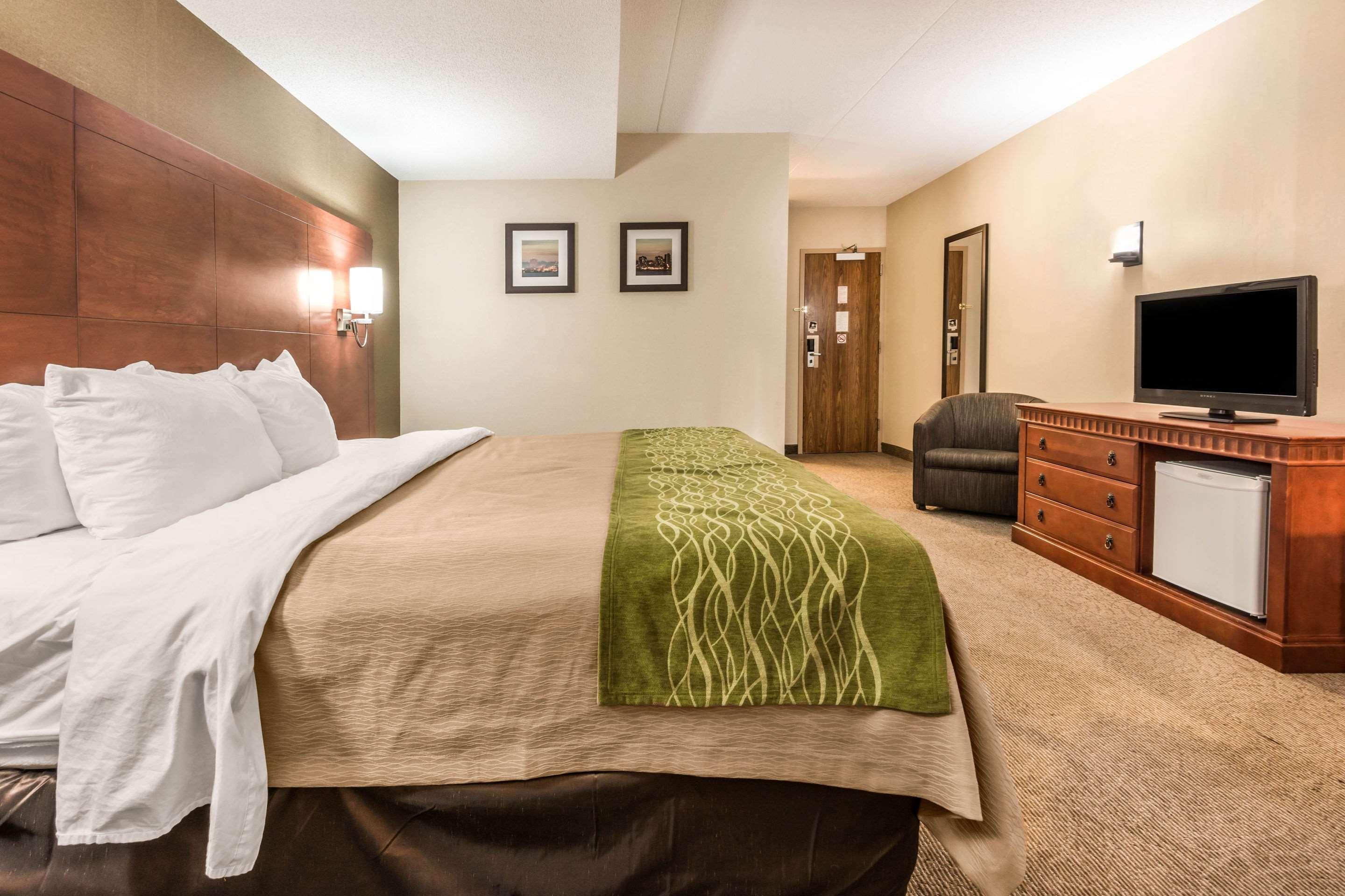 Comfort Inn & Suites Barrie Ngoại thất bức ảnh